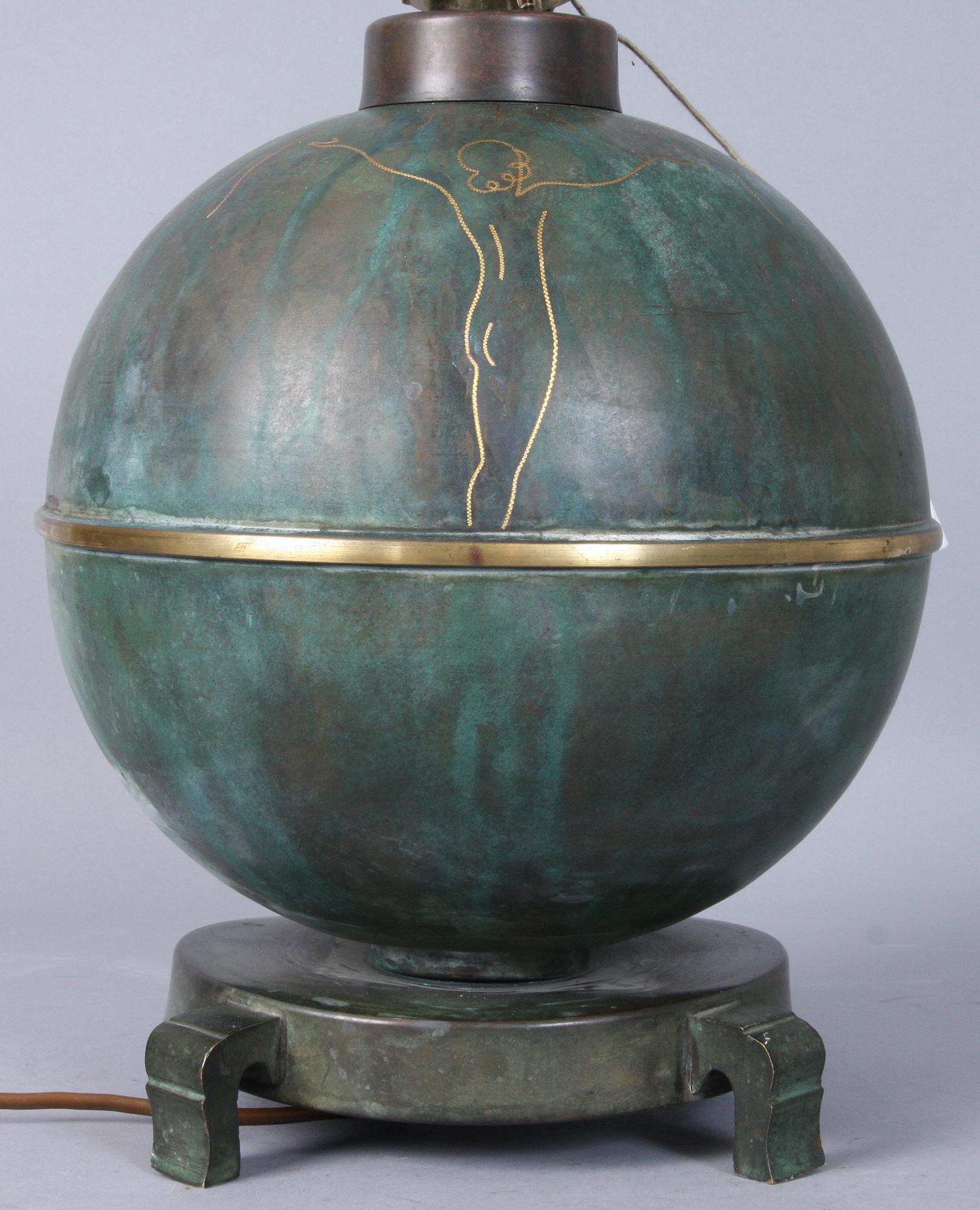 BORDSLAMPA, patinerad metall, 1930-tal.