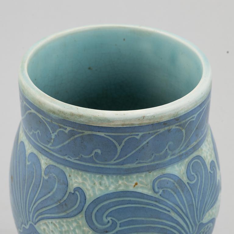 Josef Ekberg, a 'Sgraffito' creamware vase, Gustafsberg 1918.