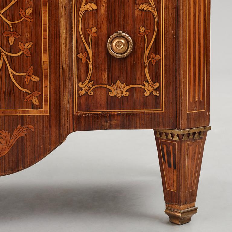 A Gustavian marquetry commode attributed to N. Korp (master in Stockholm 1763-1800).