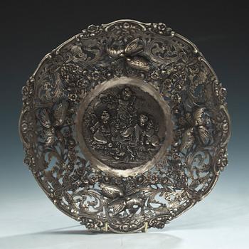 SKÅL, silver, Onni Vainio, Helsingfors 1957. Vikt 822 g.