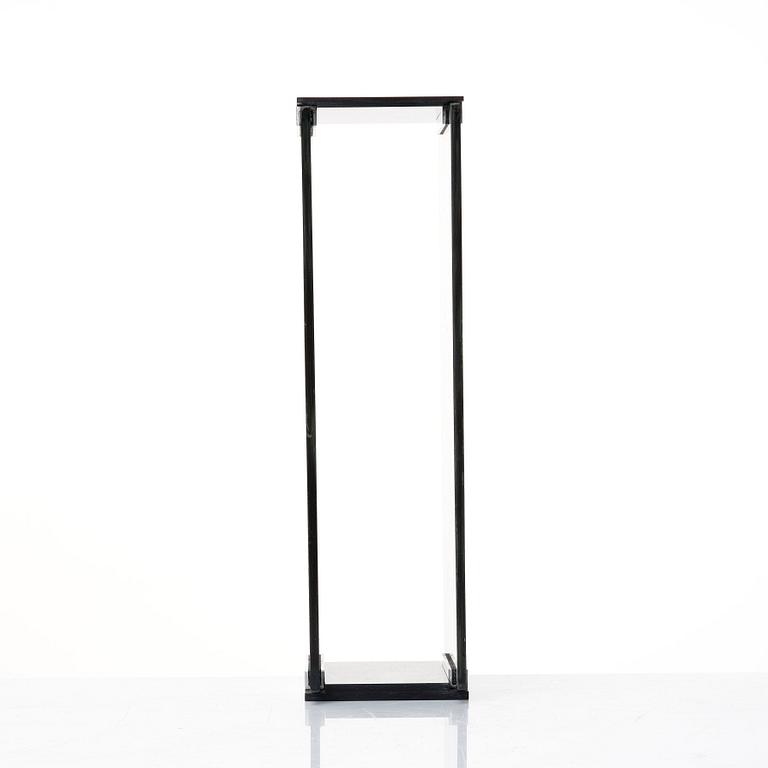 Eric H Olson, "Optochromi T2".