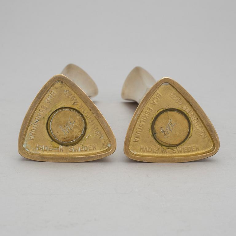 LJUSSTAKAR/VASER, 1 par, mässing, Eskilstuna, K-E Ytterberg, BCA Eskilstuna, signerade Key, 1960-tal.