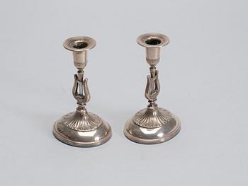 LJUSSTAKAR, ett par, silver, 1900-talets mitt.
