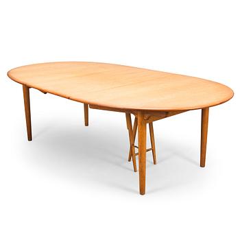 Hans J Wegner, A 1950s dining table model JH 567, Johannes Hansen, Denmark.