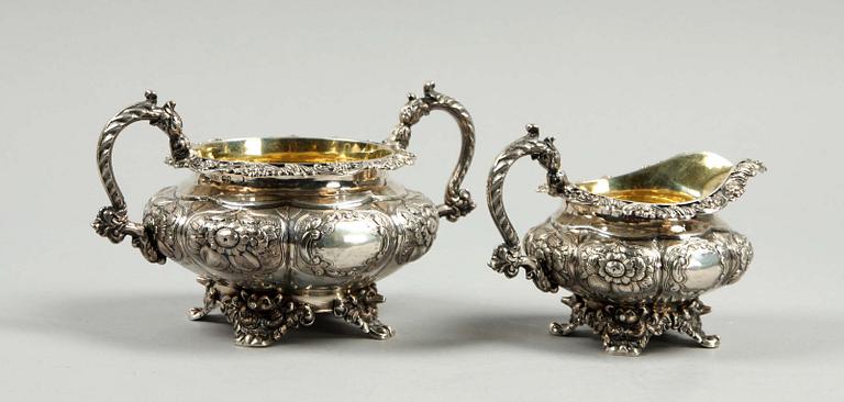 TESERVIS, 4 delar, silver, Joseph Angell, London 1825-26. Tot vikt ca 2770 g.