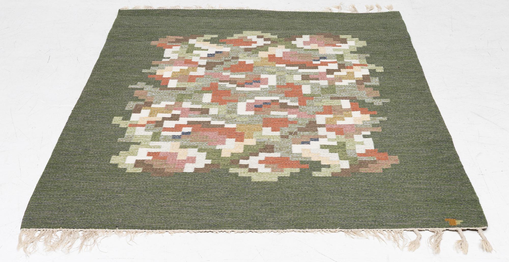 Erik Lundberg, a 'Korall' flat weave rug, c. 217 x 141 cm.