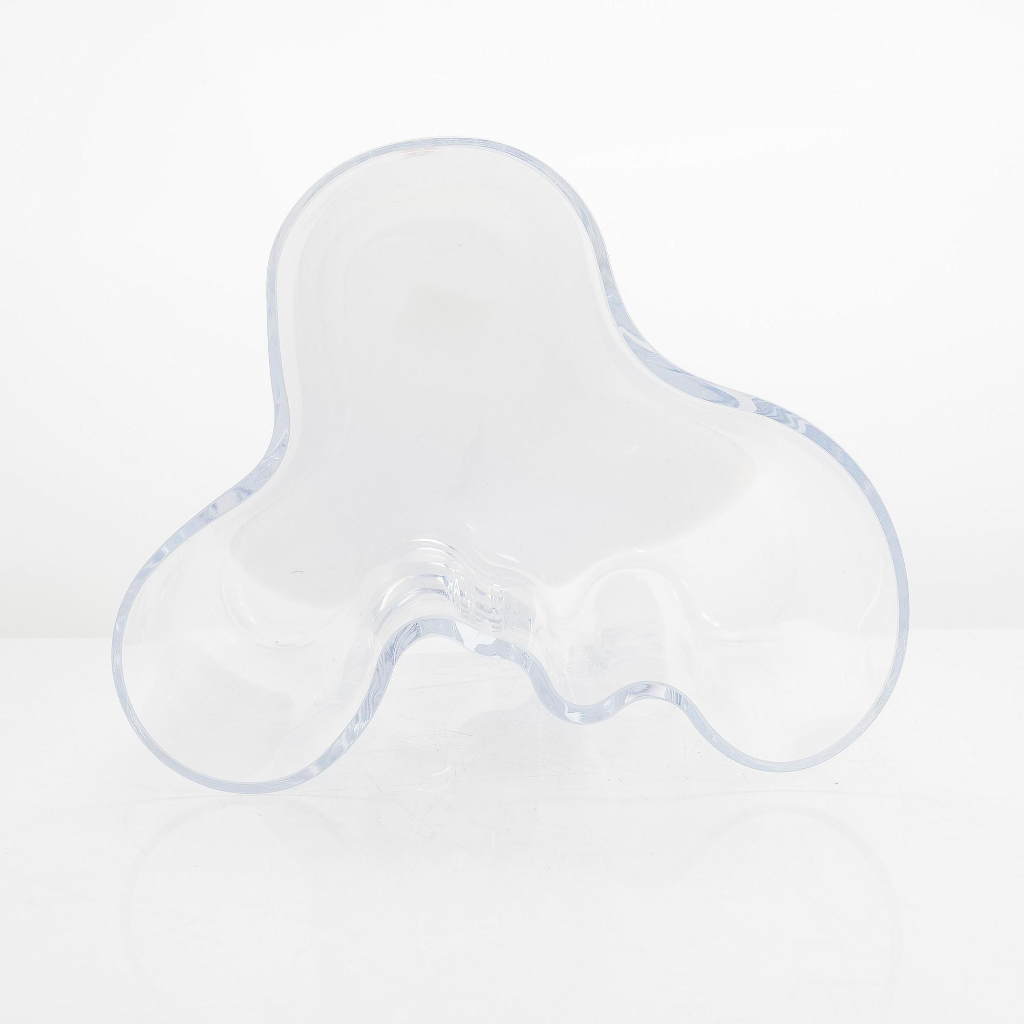 Alvar Aalto, a '3030' vase for Iittala. Signed Iittala.