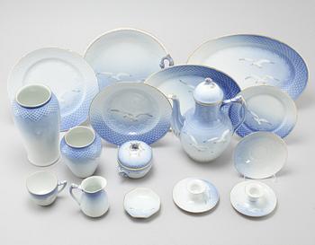 A porcelian set table ware of 57 pcs, Bing & Gröndahl, from the latter half of the 20th century.