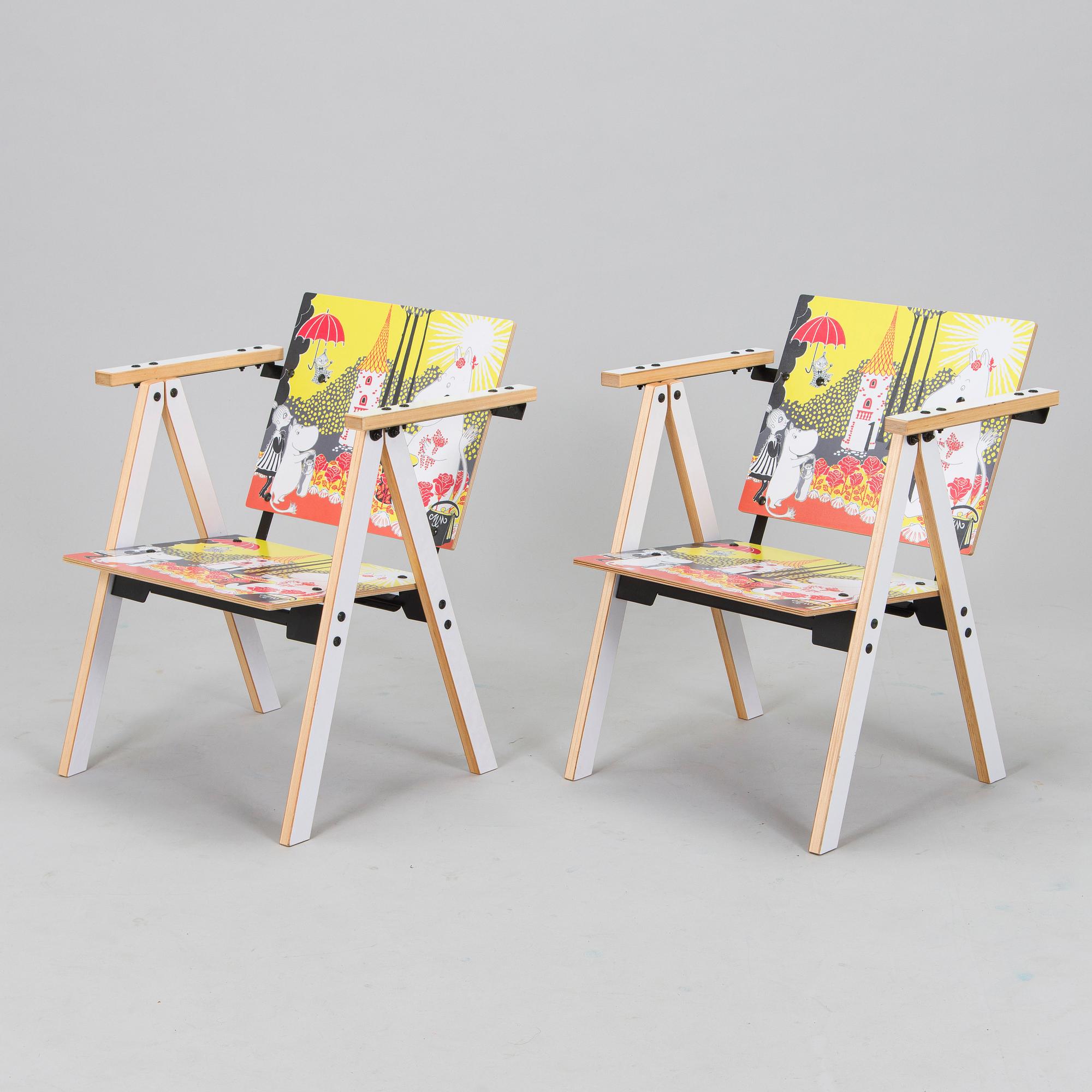 Yrjö Kukkapuro, Children's furniture, two 'Moomin S chairs'  and a table collaboration with Modeo and Moomin Characters.