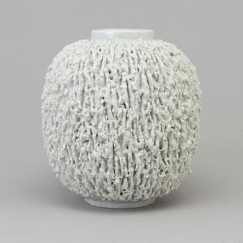 GUNNAR NYLUND, a stoneware vase from Rörstrand.