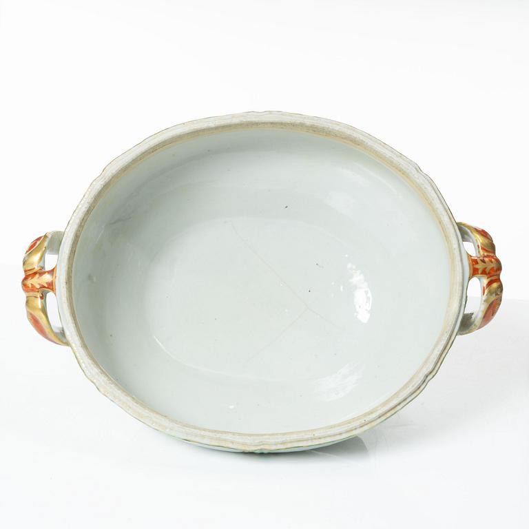 Terrin, kompaniporslin, Kina, Qingdynastin, Qianlong (1736-95).