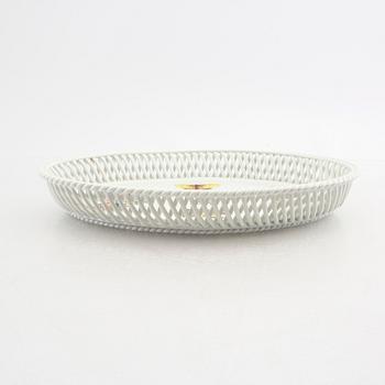 Vaser, skålar mm 13 dlr Herend porslin 1900-talets andra hälft.