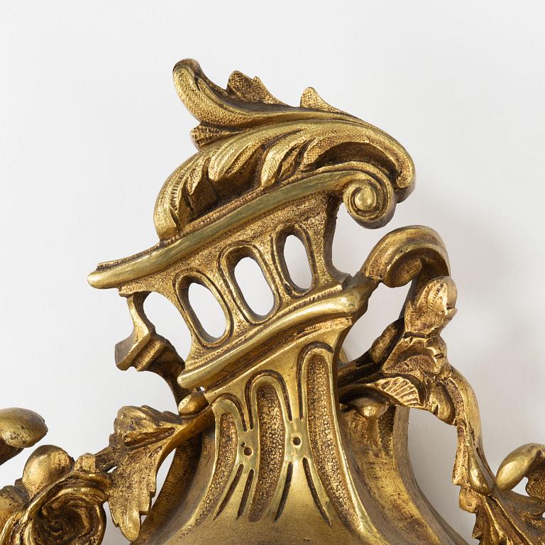 Väggpendyl, brons. Louis XV-stil, Frankrike, tidigt 1900-tal.