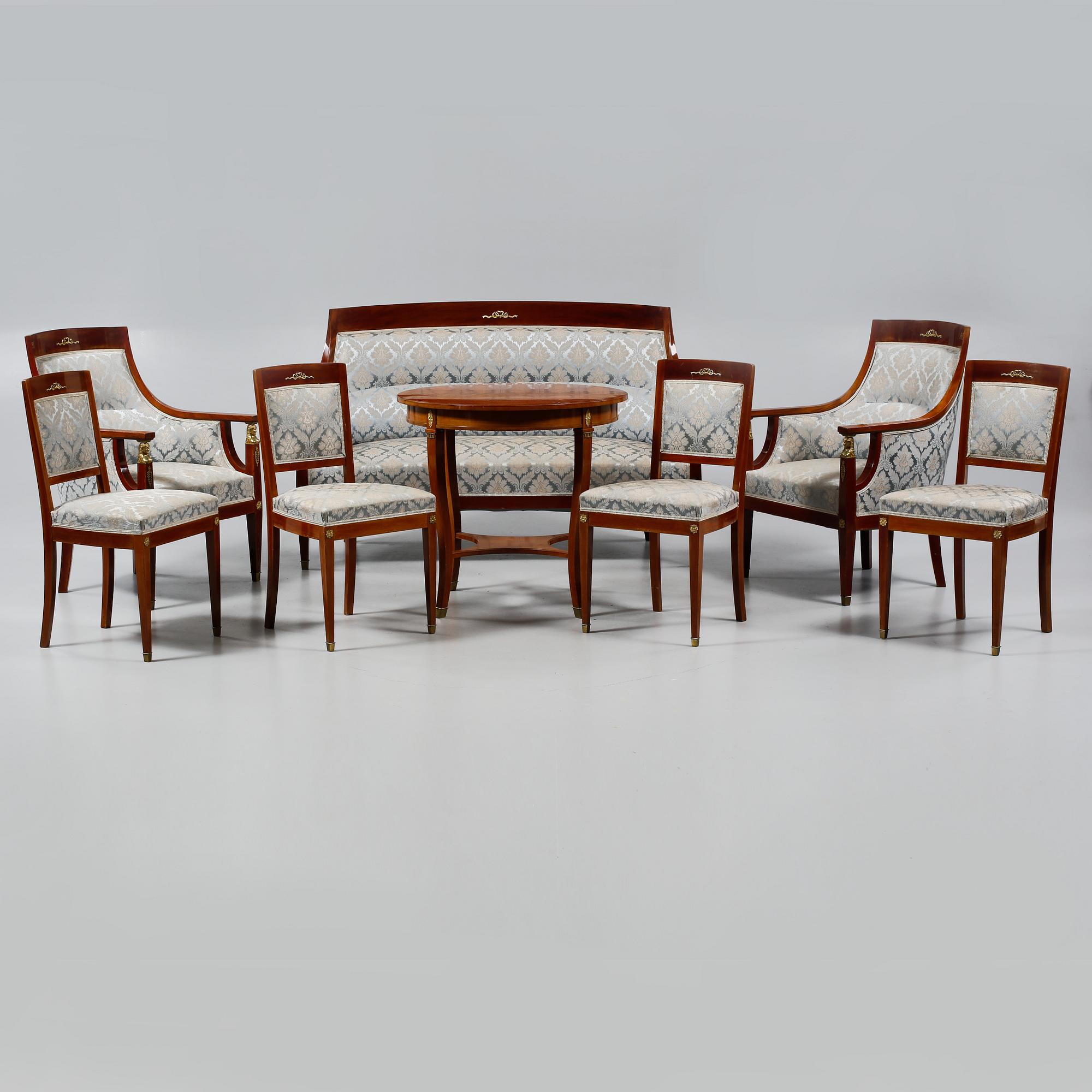 SALONGSGRUPP, 8 delar, Karl Johan- stil, 1900-talets första kvartal.