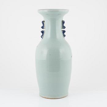 Golvurna, porslin, Kina, 1800-tal.