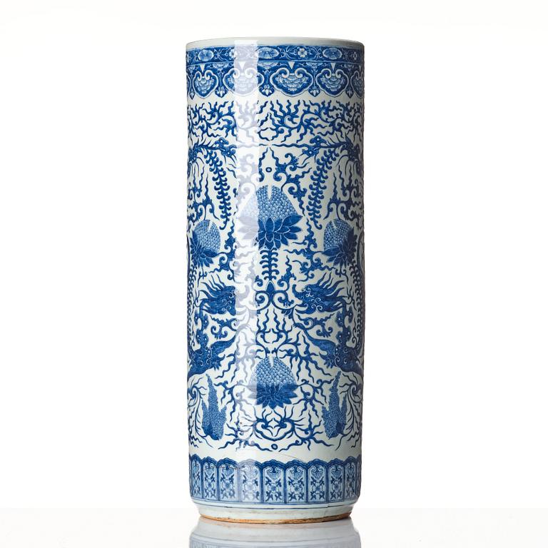 A large blue and white cylindrical umbrella stand/vase, China around 1900.