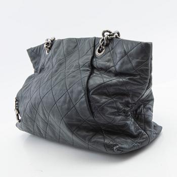 Chanel, "Coco Pleats Tote Bag", väska, 2010-tal.
