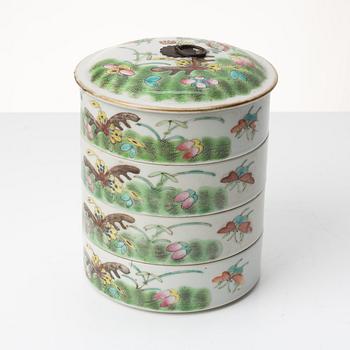 Matlåda, porslin, Kina, sen Qingdynasti/omkring år 1900.