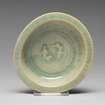 A double fish celadon dish, Yuan/Ming dynasty.