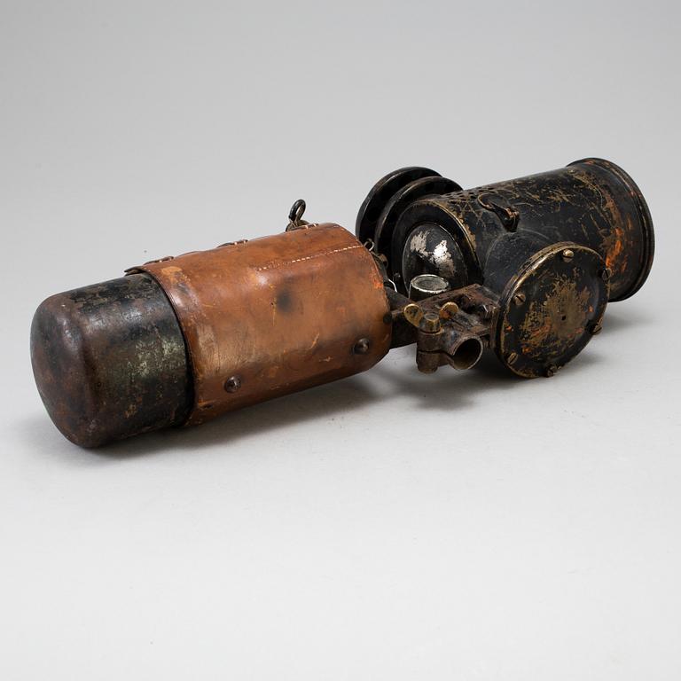A morse signal lamp by AGA from around 1910.