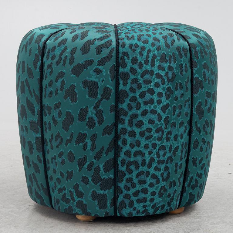 Josef Frank, stool model B 530, Svenskt Tenn 2023..