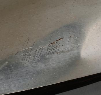 URBAN STRÖM, 2 st, väggskulpturer, signerade och daterade -82 och -86.