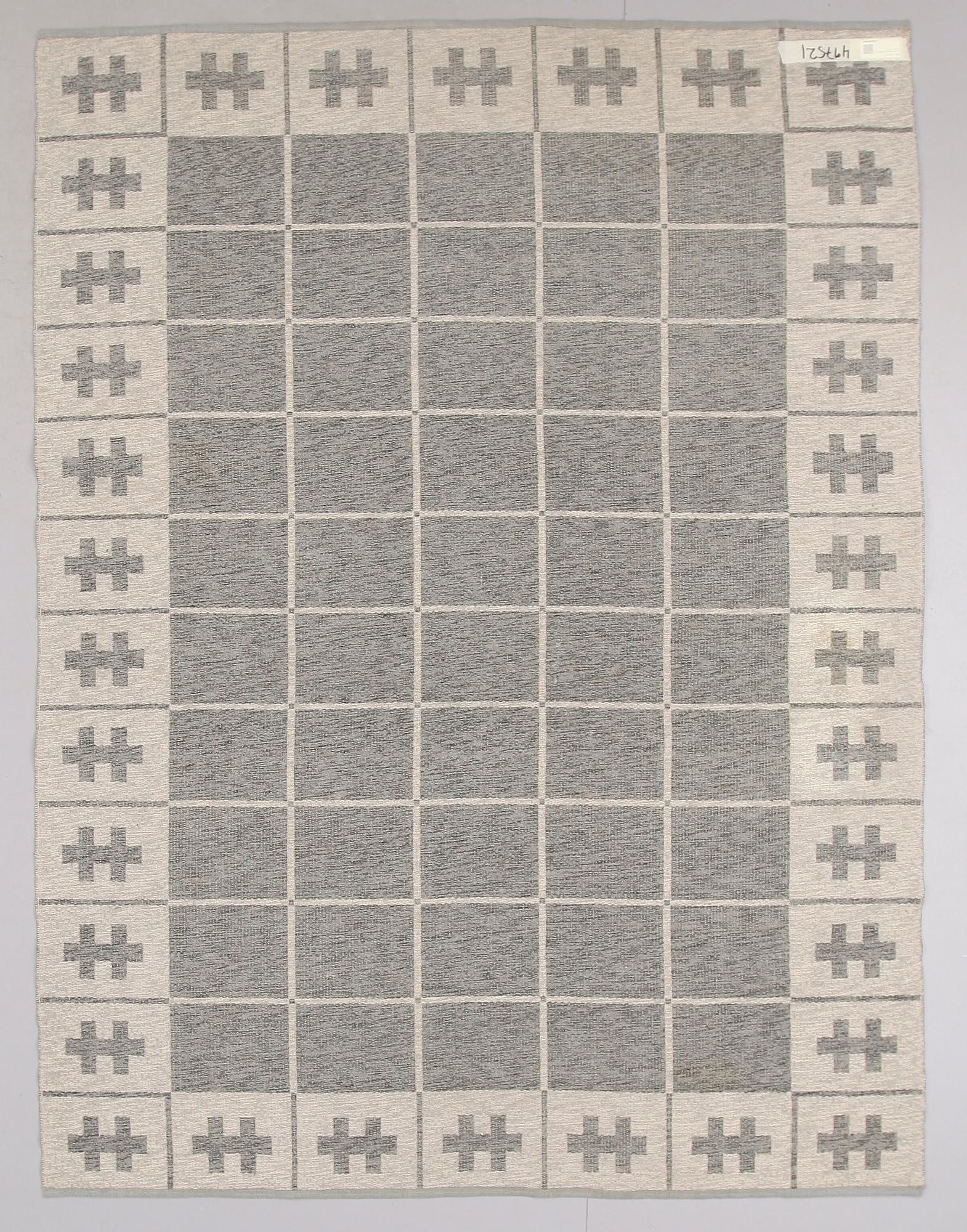 MATTA, rölakan, dubbelvävd. Ca 262 x 197 cm.