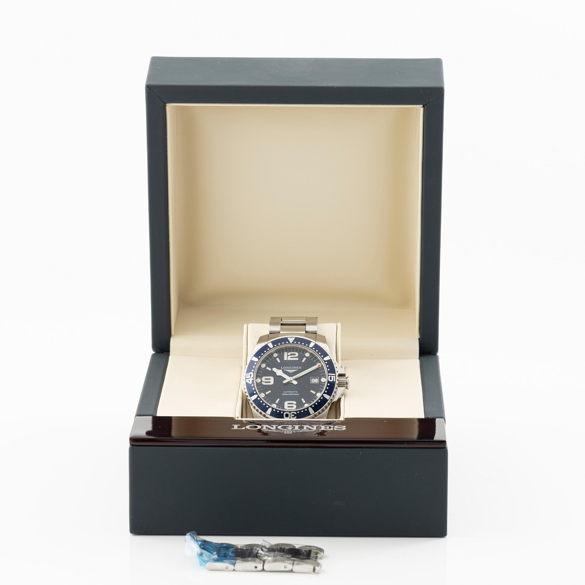 Longines, HydroConquest, wristwatch, 41 mm.