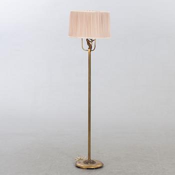 A 1940'S FLOOR LAMP.