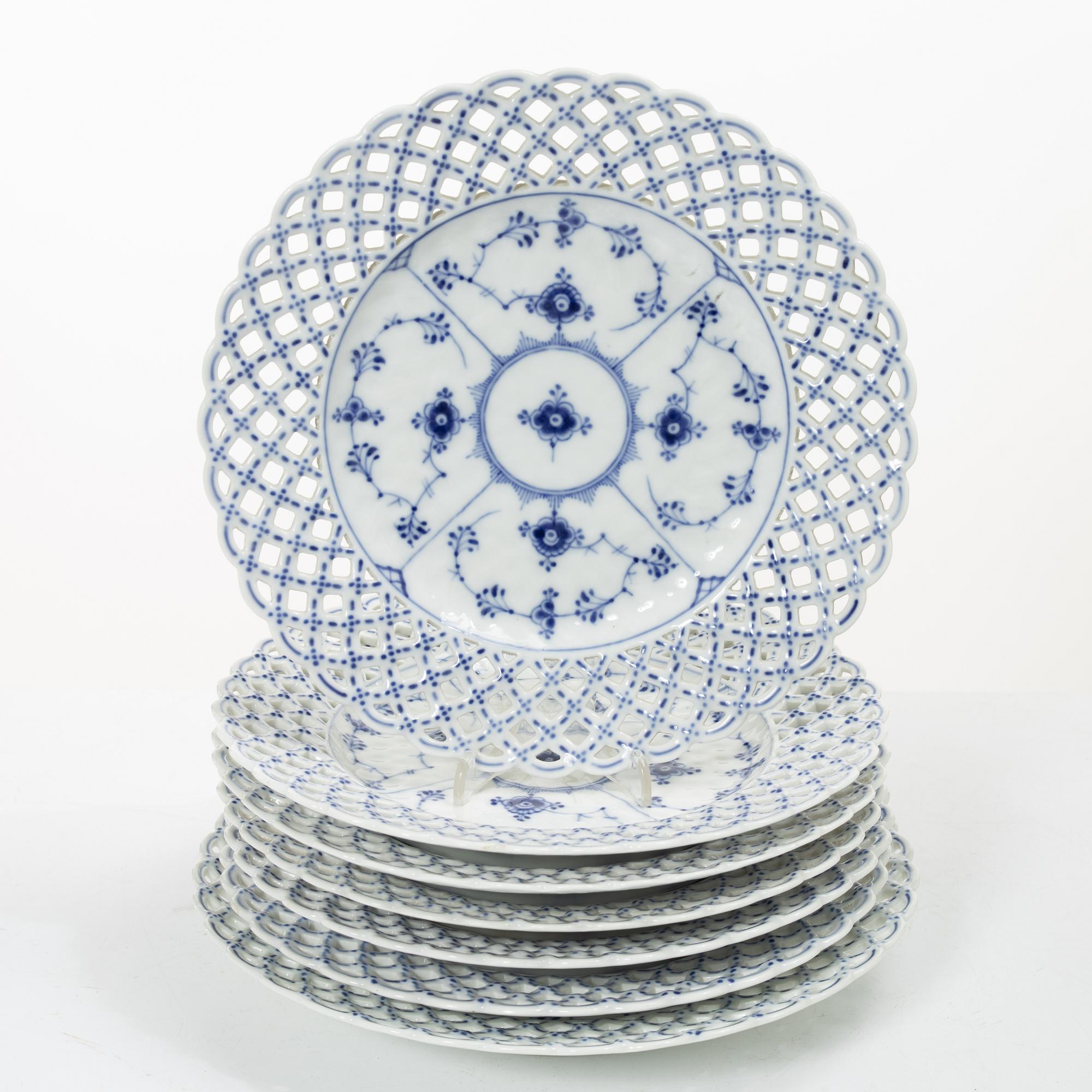 Royal Copenhagen, Seven 'Musselmalet Full Lace' plates, Denmark, 20th century.