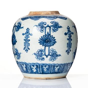 A blue and white jar, Qing dynasty, 18th Century.