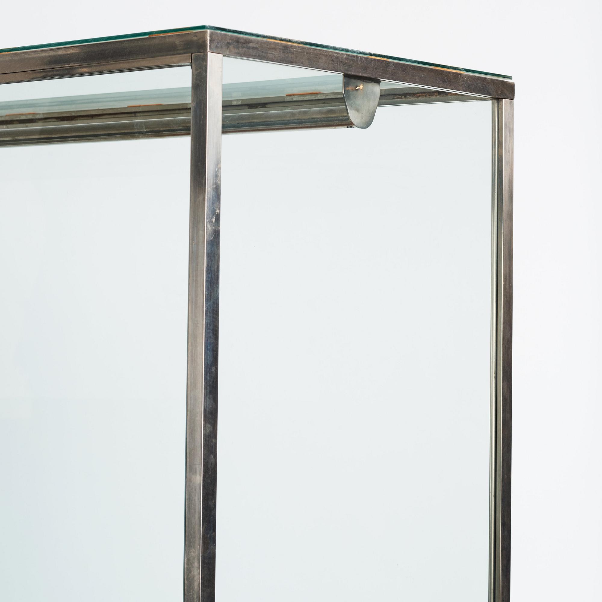 Axel Einar Hjorth, a large showcase cabinet, from the fashion boutique Oscar Baeckmans, Nordiska Kompaniet, Stockholm 1929.