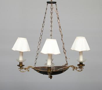 TAKAMPEL, empire stil, 1900-talets första hälft. Höjd 67 cm.