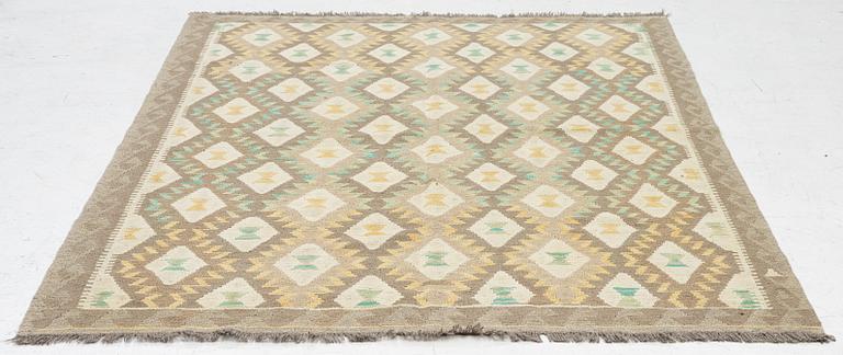 Kelim, modern, ca 190 x 155 cm.