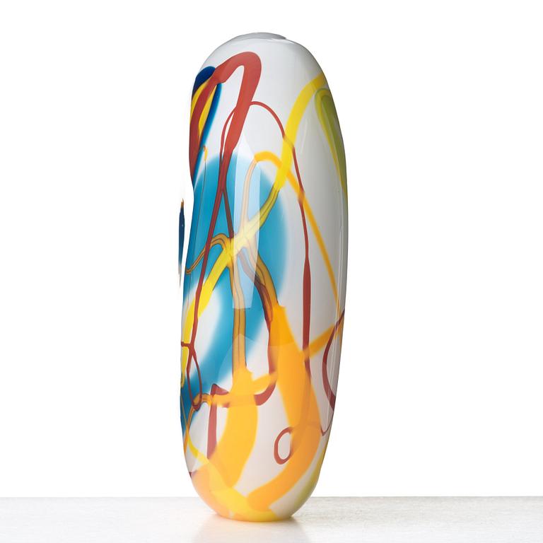 Peter Hermansson, a "Pollock" glass vase, Boda 2016.