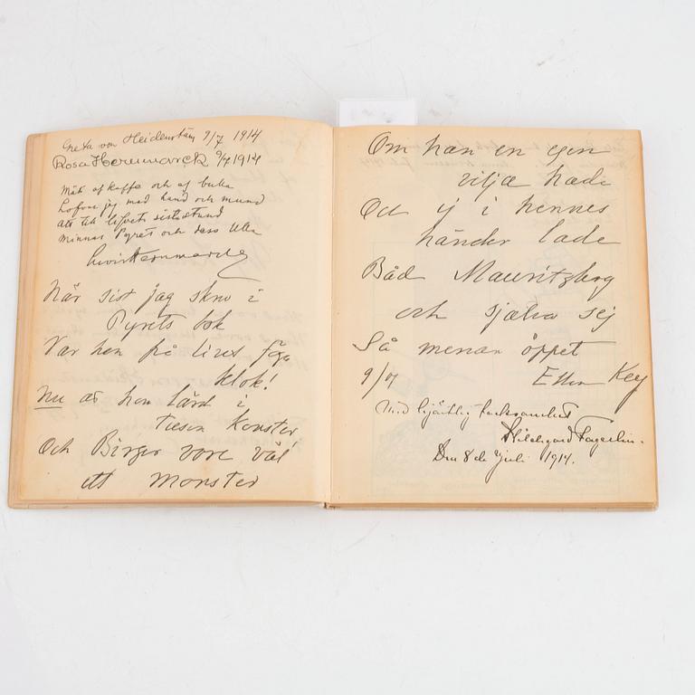 Gästbok med bidrag av bl. a. Ellen Key, Carl Milles och Heidenstam.
