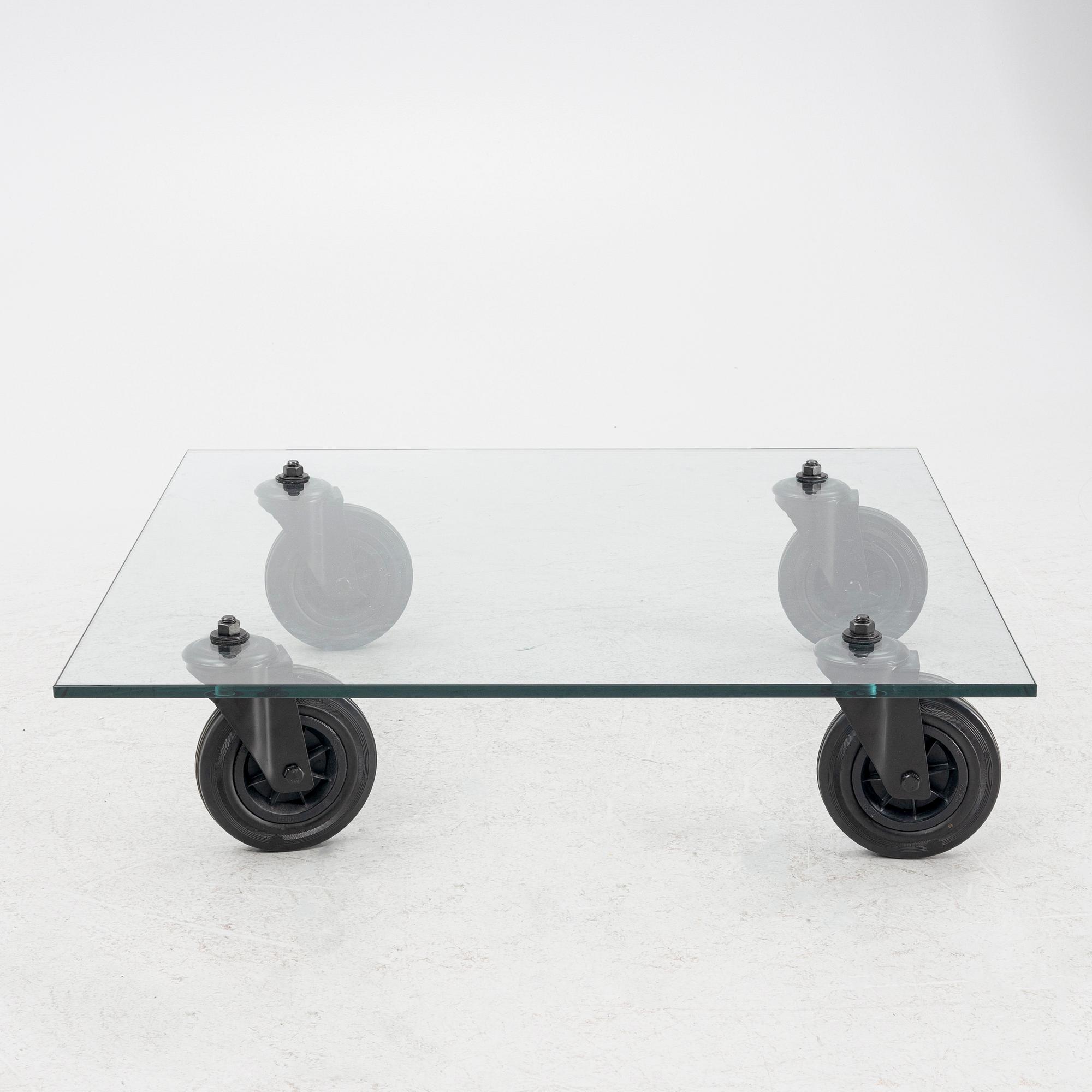 Gae Aulenti, coffee table, "Table with Wheels", Fontana Arte, Italy late 20th century/21st century.