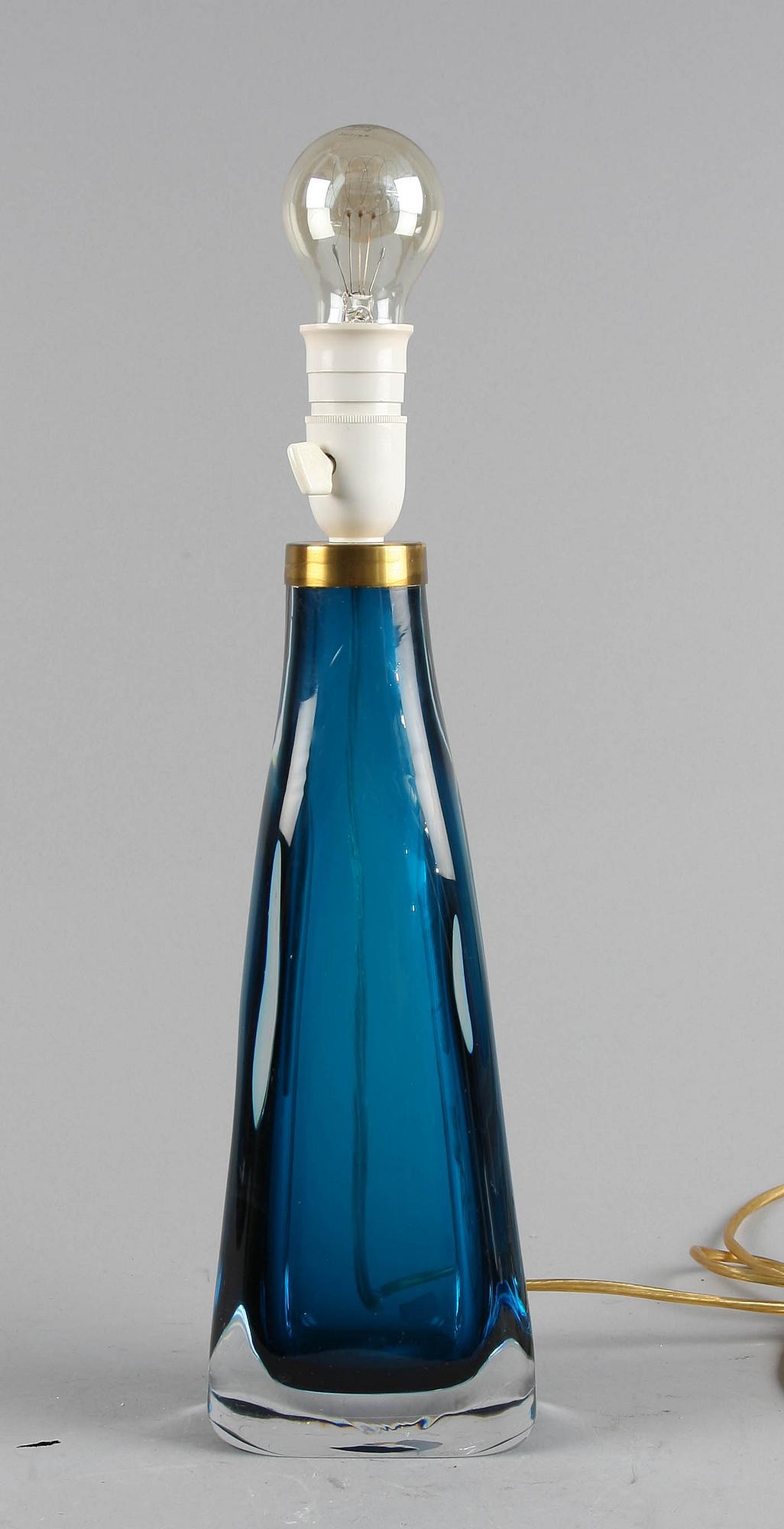 BORDSLAMPA, Carl Fagerlund, Orrefors, 1900-tal.