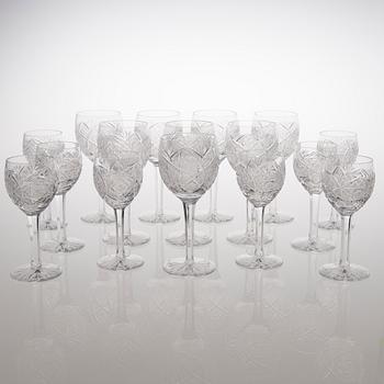 A set of 16 mid 20th century drinking glasses.