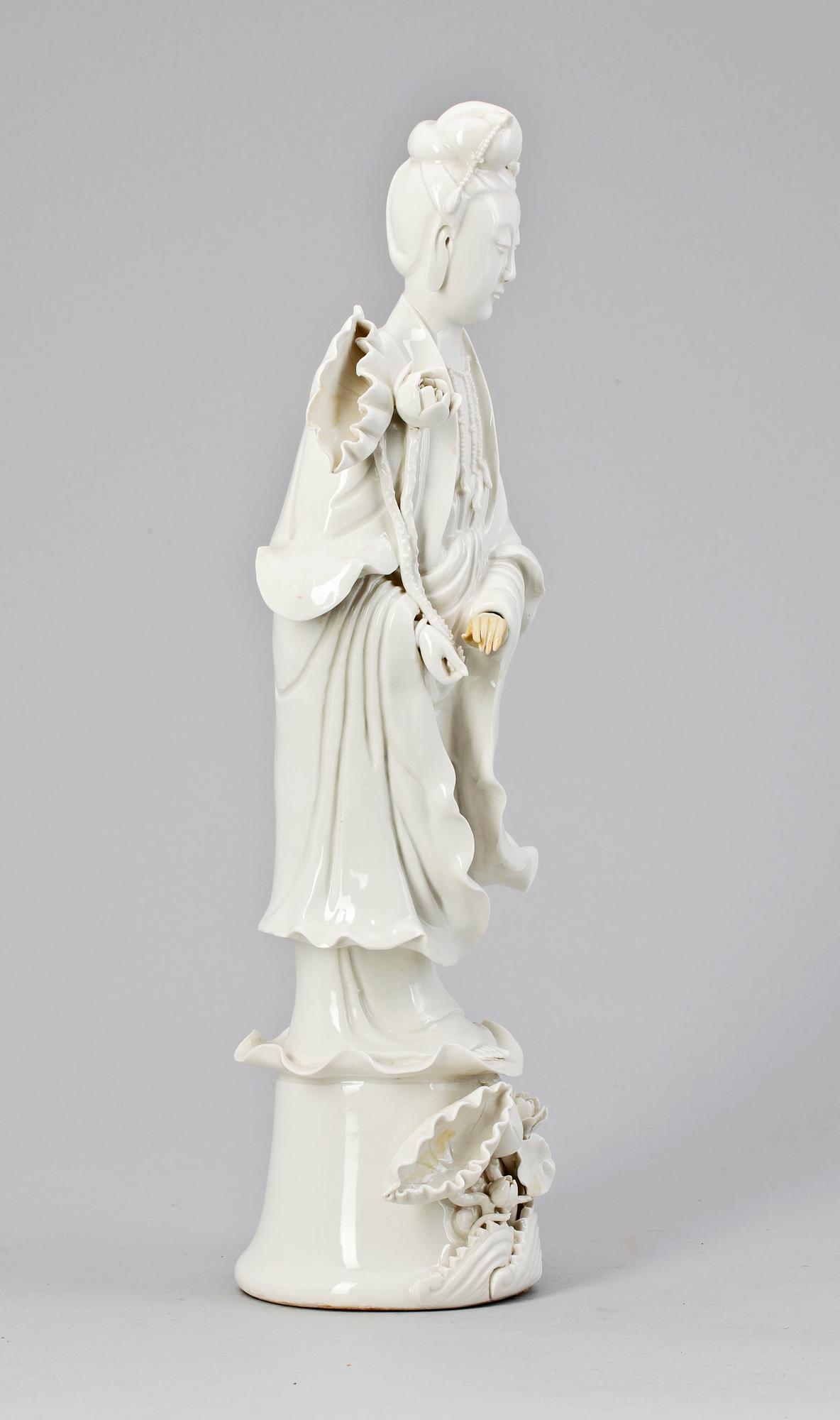 FIGURIN, porslin, Kina, 1900-tal.