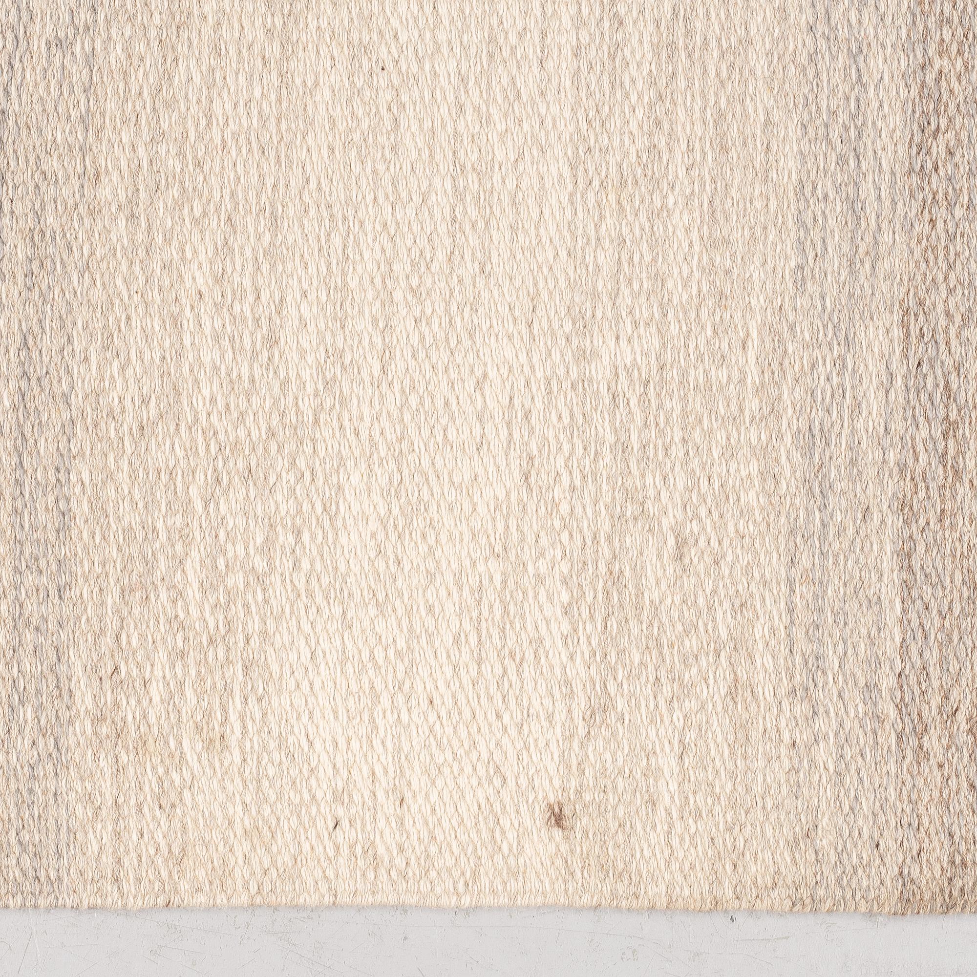 A carpet, flat weave, ca 198,5-200 x 137-139,5 cm, signed BA(?), probably Sweden.