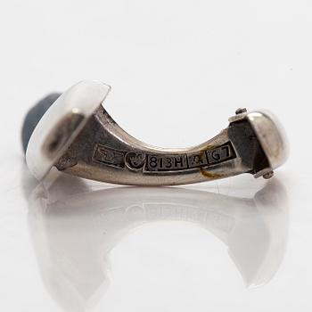 Elis Kauppi, Cufflinks and brooch, silver, Kupittaan Kulta, Turku, 1960s.