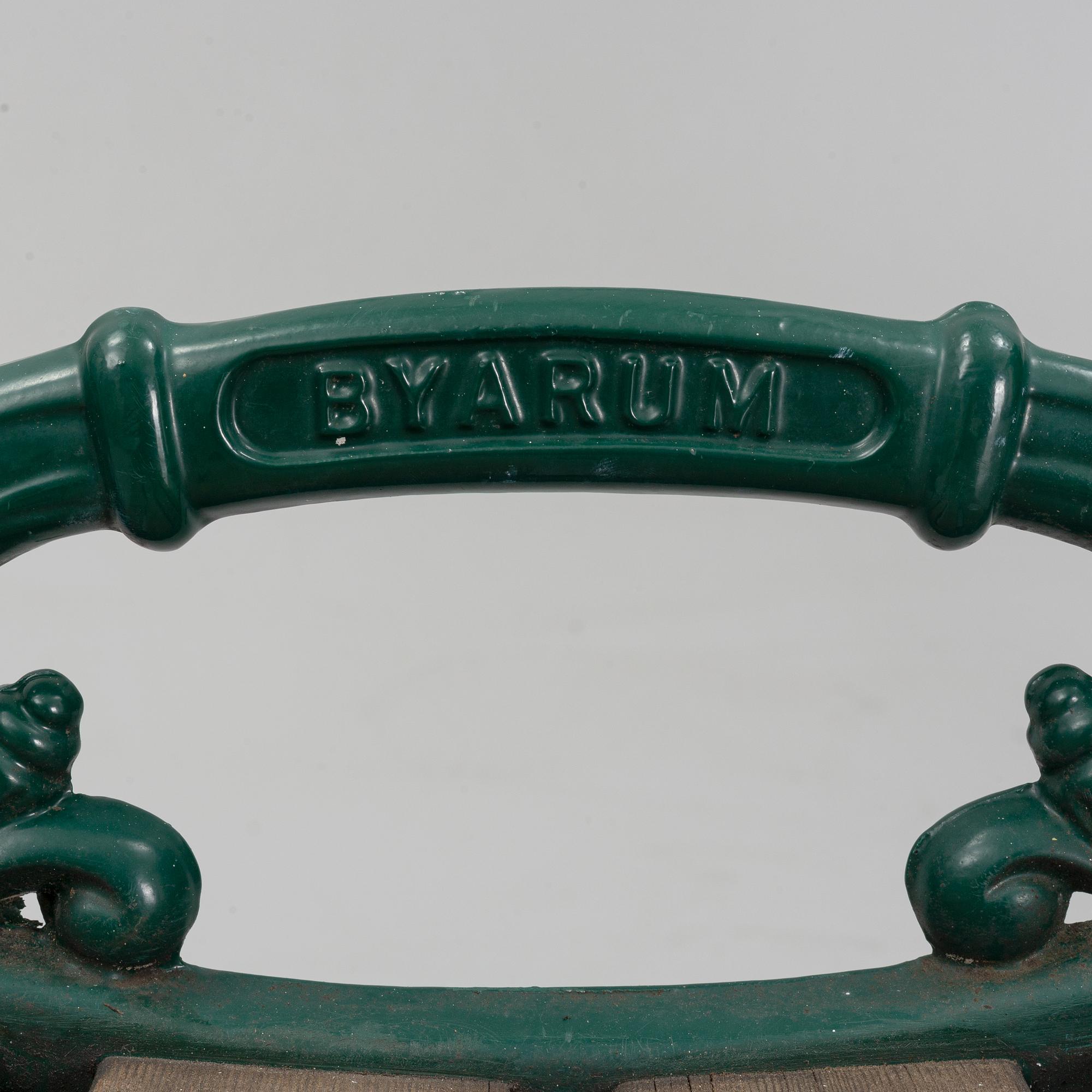 A five piece Byarum suite of garden furniture, late 20th Century.