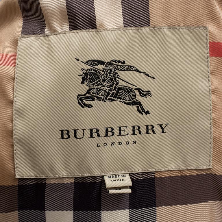 JACKA, Burberry, storlek M.