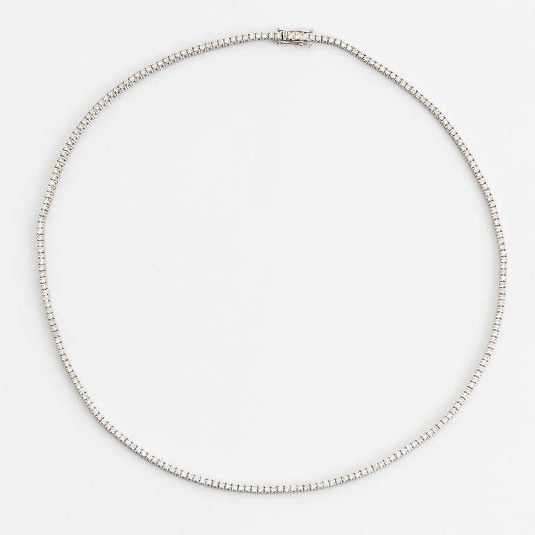 Collier, rivière, med briljantslipade diamanter, med HRD report.