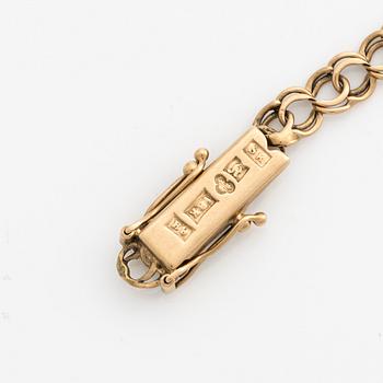 Bracelet 18K gold, Bismarck link.