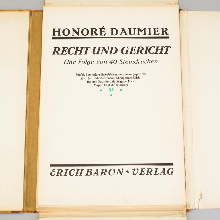 HONORÉ DAUMIER (After), portfolio with 40 + 5 lithographs, published 1918.