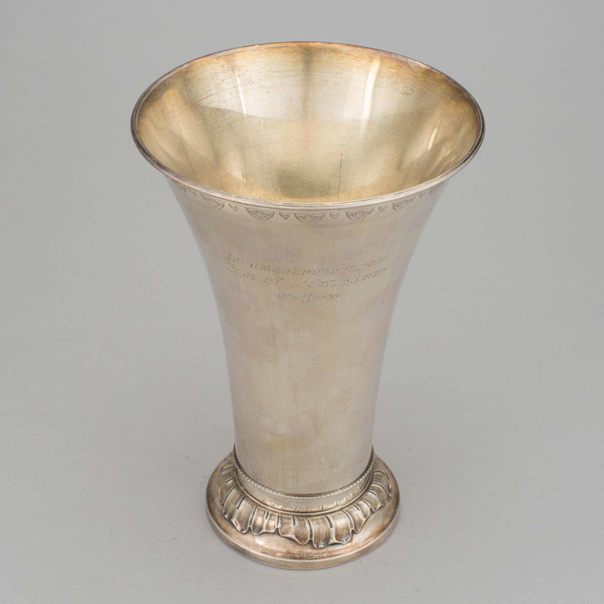 A silver cup by GAB Stockholm 1931. Weight c. 530 gram.