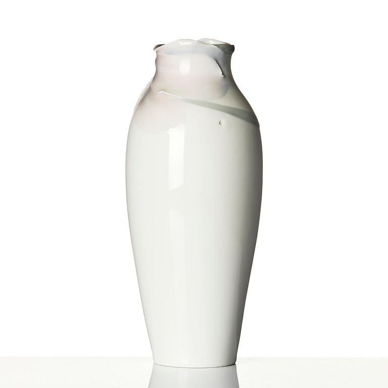 Algot Erikson, an Art Nouveau porcelain vase, Rörstrand, ca 1900.