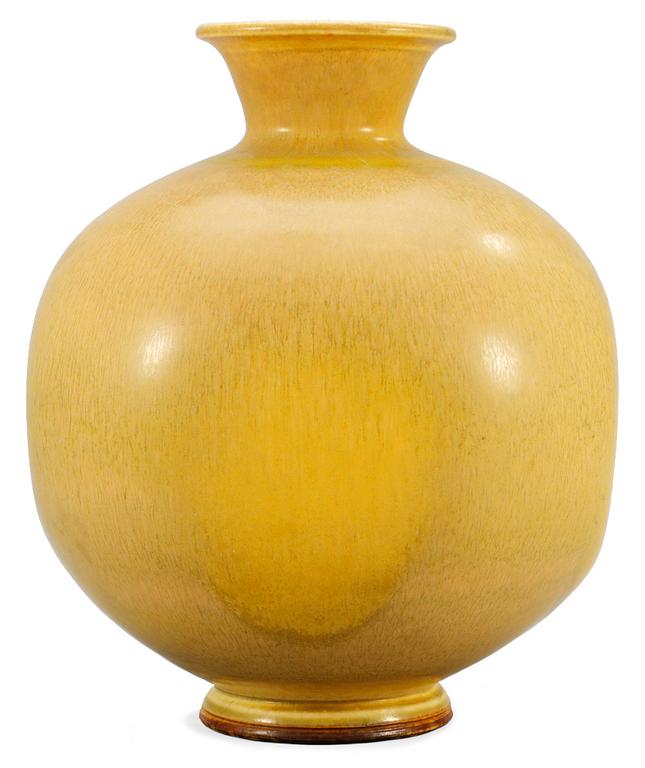 A Berndt Friberg stoneware vase by Gustavsberg studio 1976.